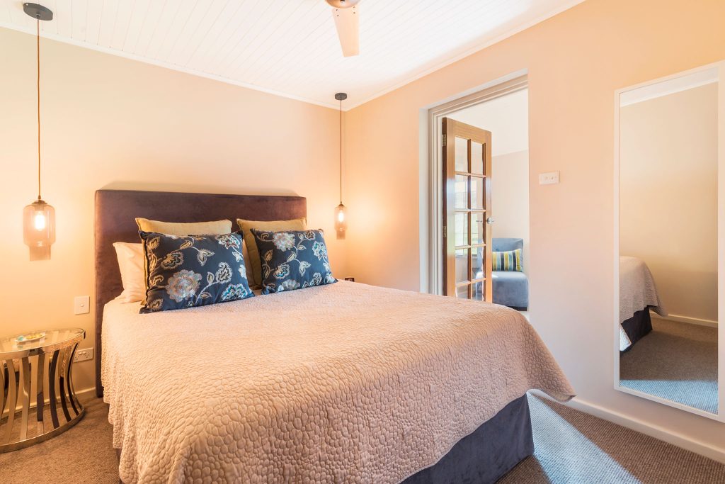 Stonewell Cottages Haven Spa Suite 1
